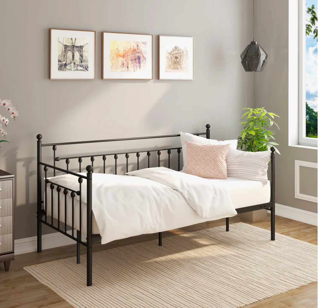 Victorian Daybed