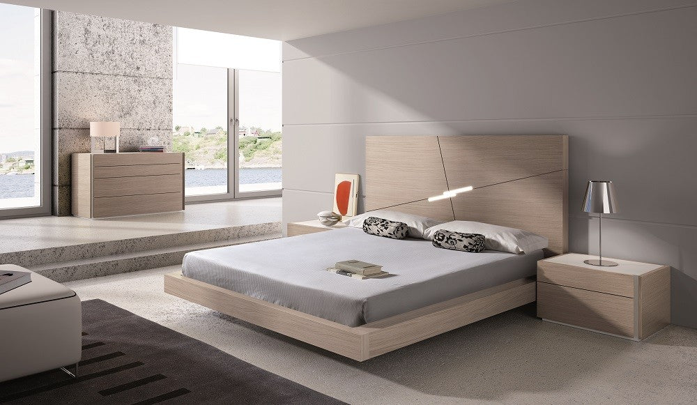 Evora Luxury Bedroom