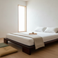 Cama Japonesa con Espaldar y Decoración